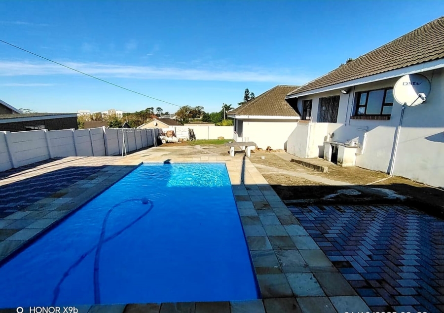 5 Bedroom Property for Sale in Amalinda Eastern Cape